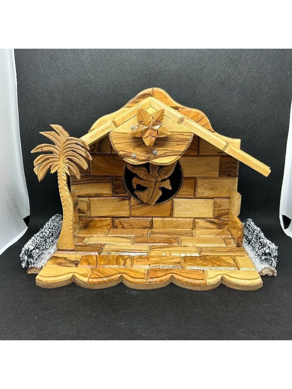 Vintage Olive Wood Products Nativity music box "Crib"
